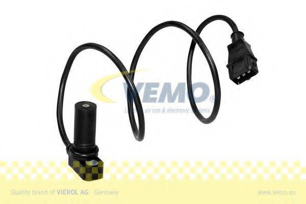 Датчик импульсов; Датчик, частота вращения; Датчик импульсов, маховик; Датчик частоты вращения, управление двигателем